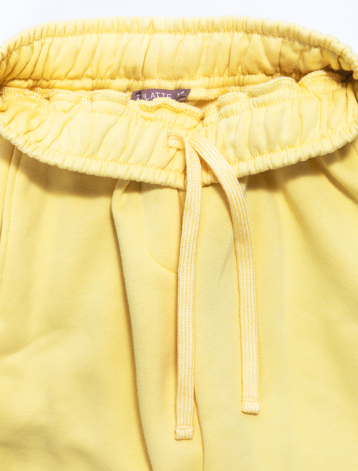 картинка Брюки женские банановый от магазина Одежда+